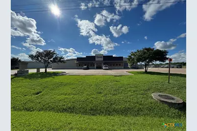 8316 Lone Tree Road, Victoria, TX 77905 - Photo 1