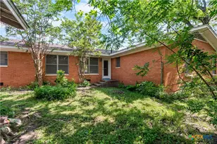 1412 E Leon St, Gatesville, TX 76528 - Photo 29