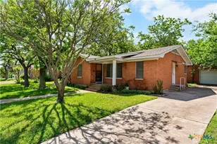 1412 E Leon St, Gatesville, TX 76528 - Photo 33
