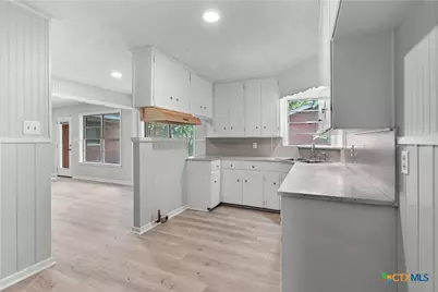 1412 E Leon Street, Gatesville, TX 76528 - Photo 25