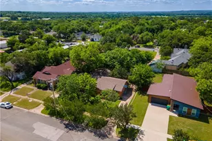 1412 E Leon St, Gatesville, TX 76528 - Photo 35