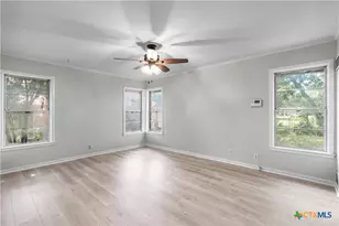 1412 E Leon St, Gatesville, TX 76528 - Photo 5