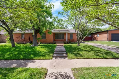 1412 E Leon Street, Gatesville, TX 76528 - Photo 29