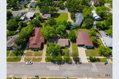 1412 E Leon Street, Gatesville, TX 76528 - Photo 37