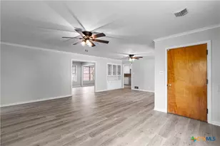 1412 E Leon St, Gatesville, TX 76528 - Photo 21