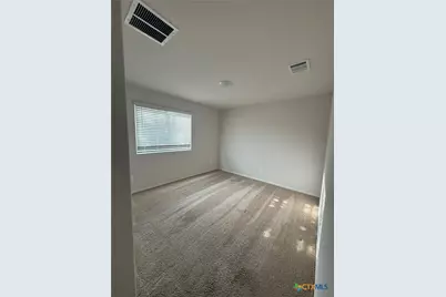 208 Ida Loop, Seguin, TX 78155 - Photo 7