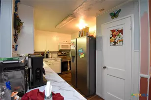 904 Melrose Ave, Victoria, TX 77901 - Photo 11