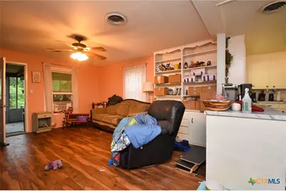 904 Melrose Avenue, Victoria, TX 77901 - Photo 15