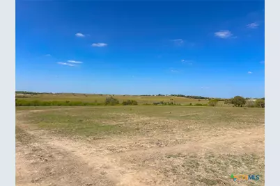 1037 County Road 340, Shiner, TX 77984 - Photo 13