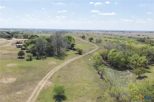1037 Co Rd 340, Shiner, TX 77984 - Photo 23