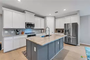 1649 Ranch House, New Braunfels, TX 78132 - Photo 17