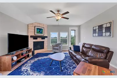 1649 Ranch House, New Braunfels, TX 78132 - Photo 3