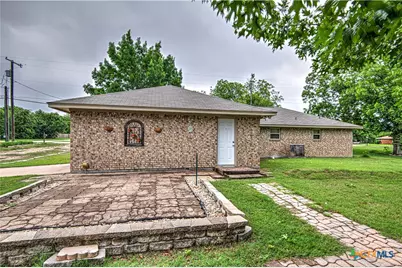 18 S College Avenue, Troy, TX 76579 - Photo 33