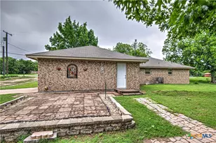 18 S College Ave, Troy, TX 76579 - Photo 33