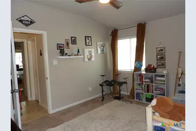 930 Pumpkin Ridge, New Braunfels, TX 78130 - Photo 17