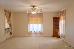 239 W High St, Goliad, TX 77963 - Photo 31