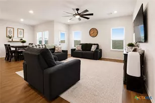 446 Orion Dr, New Braunfels, TX 78130 - Photo 11