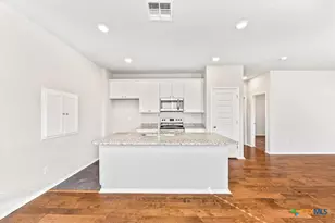 1053 Fisher Wy, New Braunfels, TX 78130 - Photo 19