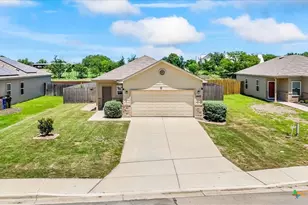 1053 Fisher Wy, New Braunfels, TX 78130 - Photo 1
