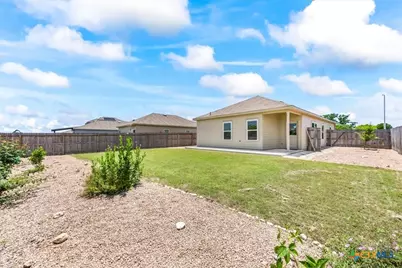 1053 Fisher Way, New Braunfels, TX 78130 - Photo 33