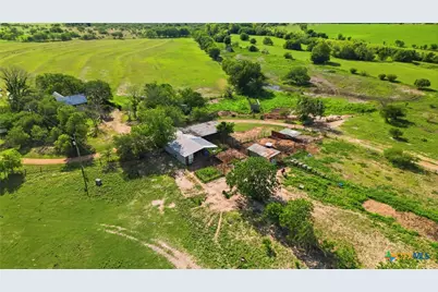 1883 Turkey Bottom Road, Yoakum, TX 77984 - Photo 5