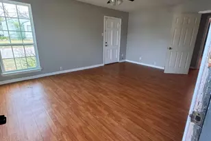2001 S 9th St, Temple, TX 76504 - Photo 5