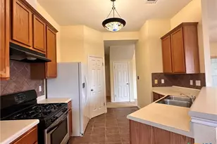 2050 Lisa Ln, San Marcos, TX 78666 - Photo 5