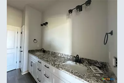 8912 Glade Drive, Temple, TX 76502 - Photo 11