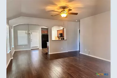 417 Capistrano Drive, San Marcos, TX 78666 - Photo 5