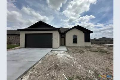 405 Magnolia, Troy, TX 76579 - Photo 1
