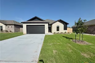 405 Magnolia, Troy, TX 76579 - Photo 3