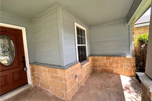 2029 Northview Dr, San Marcos, TX 78666 - Photo 3