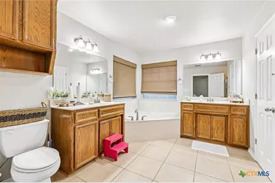 2402 Lavender Lane, Killeen, TX 76549 - Photo 9
