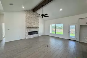 701 Golden Eagle Dr, Salado, TX 76571 - Photo 5