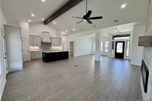 701 Golden Eagle Dr, Salado, TX 76571 - Photo 3