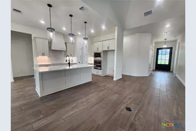 801 Golden Eagle Cove, Salado, TX 76571 - Photo 9