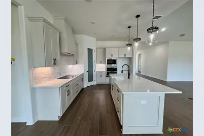 801 Golden Eagle Cove, Salado, TX 76571 - Photo 11