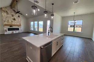 801 Golden Eagle Cv, Salado, TX 76571 - Photo 11