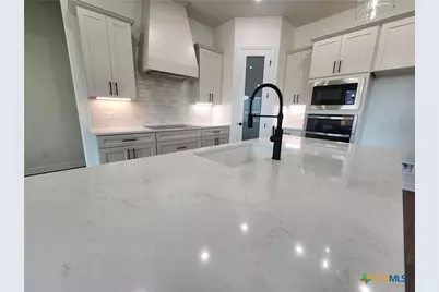 801 Golden Eagle Cove, Salado, TX 76571 - Photo 15