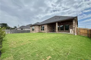 801 Golden Eagle Cv, Salado, TX 76571 - Photo 31