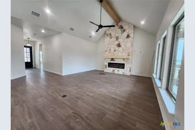 801 Golden Eagle Cove, Salado, TX 76571 - Photo 5