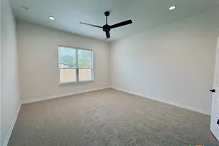 801 Golden Eagle Cv, Salado, TX 76571 - Photo 19