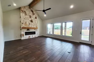 801 Golden Eagle Cv, Salado, TX 76571 - Photo 9