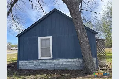 271 W Fm 884, Goliad, TX 77963 - Photo 19