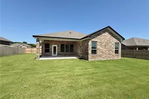 130 Lasso Loop, Lorena, TX 76655 - Photo 31
