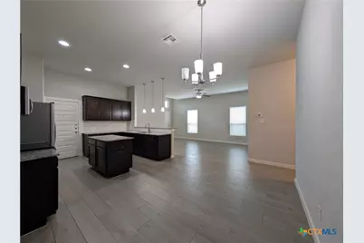 2237 Avery Village, New Braunfels, TX 78130 - Photo 9