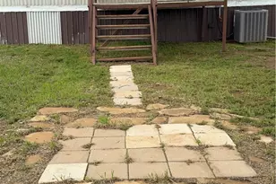 1635 County Rd 409, Stockdale, TX 78160 - Photo 29
