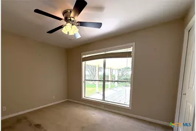 127 Tradewind Drive, Victoria, TX 77904 - Photo 19