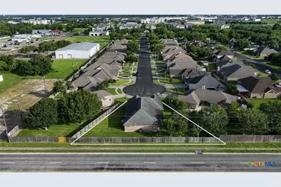 127 Tradewind Drive, Victoria, TX 77904 - Photo 27