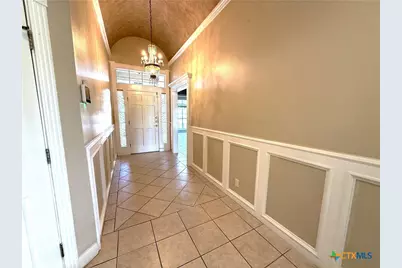 127 Tradewind Drive, Victoria, TX 77904 - Photo 3
